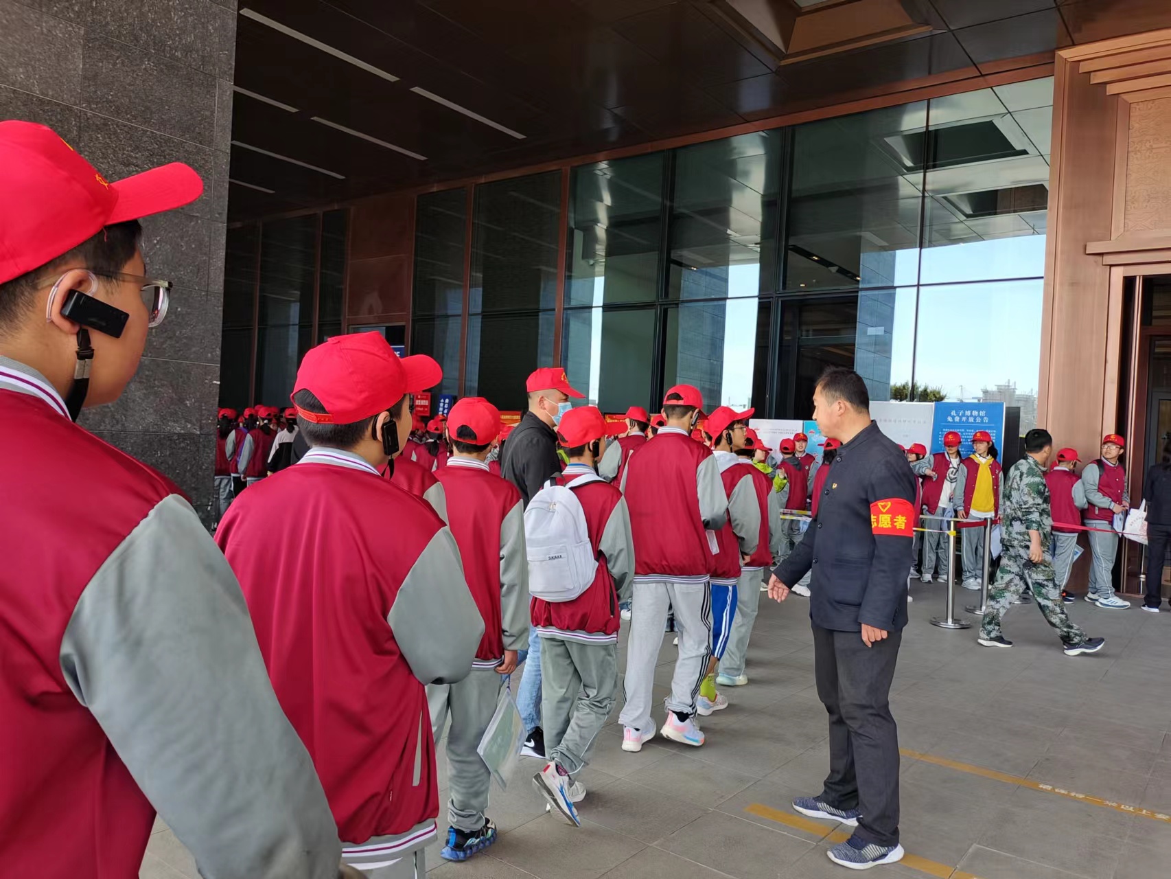 1682770842447659.jpg 1682770842447659.jpg